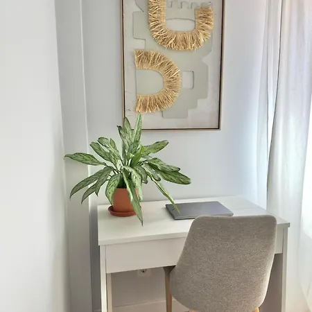 Apartment Family Near The